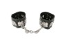 Кожаные наручники БДСМ с навесными замками и кольцами Notabu